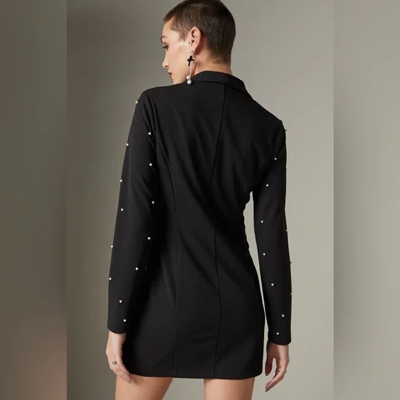 FRANCESCA’S Pearl Mini Dress - Picture 12 of 12